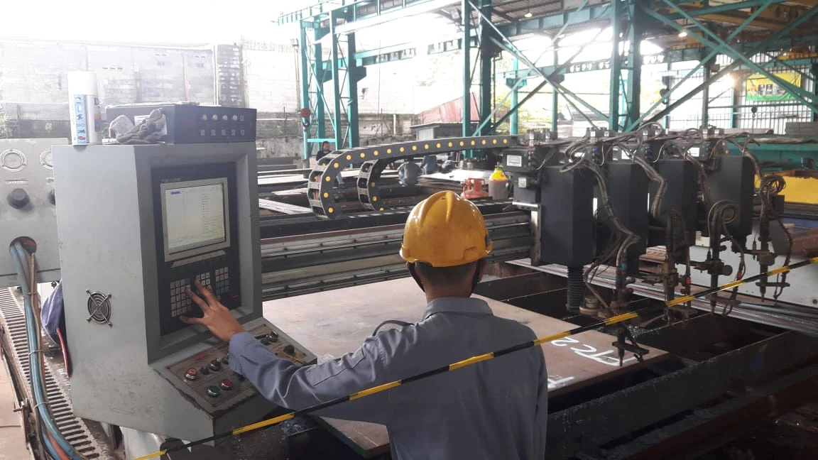 Galeri Proses Fabrikasi Jembatan Rangka 40 Meter - Rangka Jembatan - Wasaka Tomo Engineering