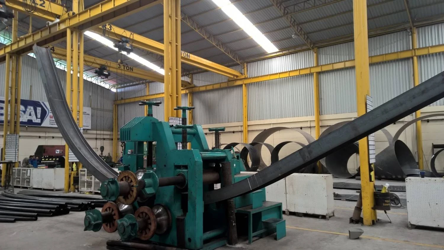 Proyek Bending Besi WF (Wide Flange) - Rangka Jembatan - Wasaka Tomo Engineering