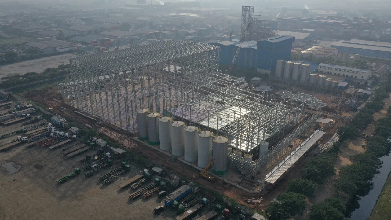 Proyek Struktur Refinery - Rangka Jembatan - Wasaka Tomo Engineering