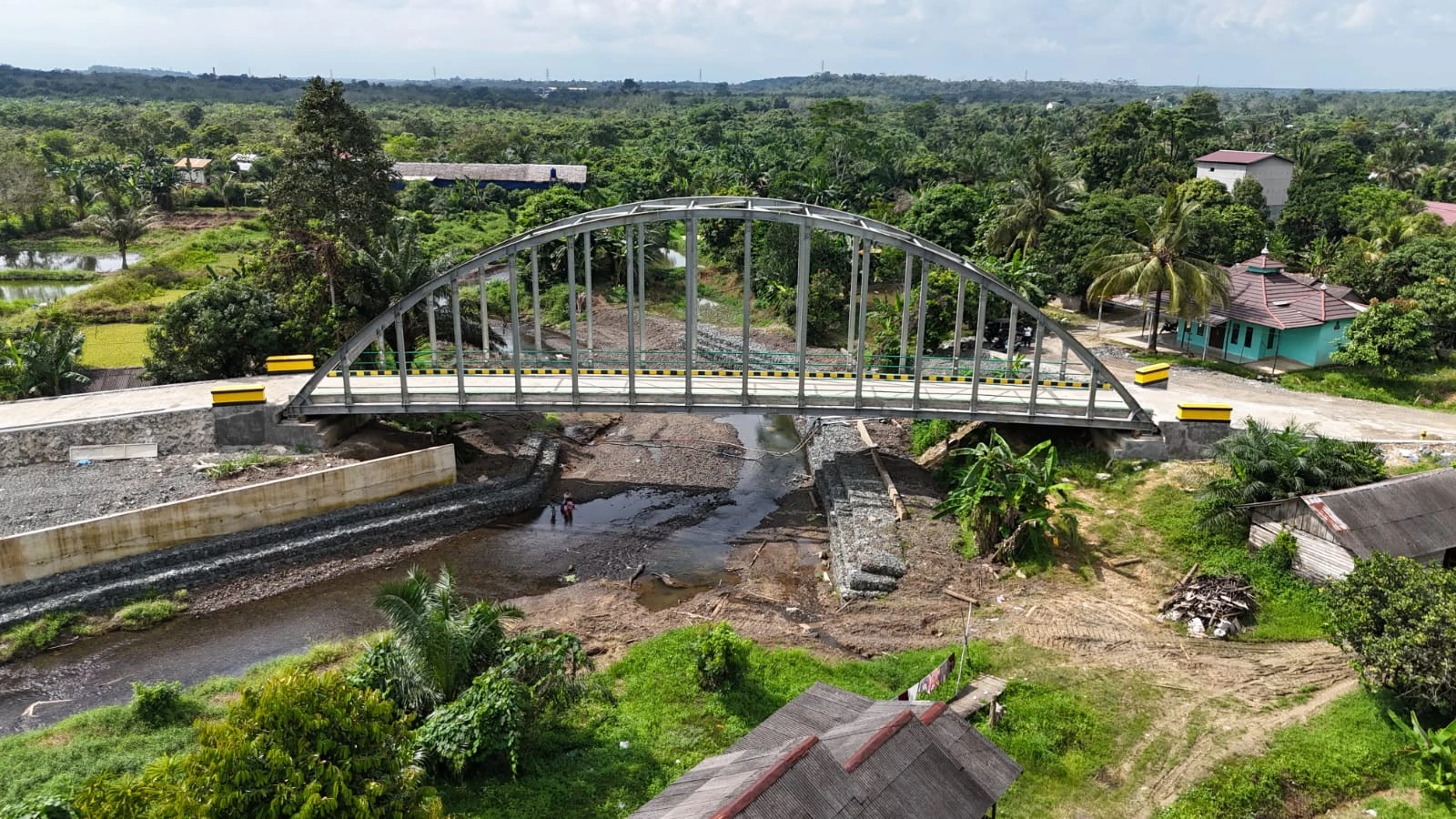 Proyek Jembatan Gantung 60 meter - Rangka Jembatan - Wasaka Tomo Engineering